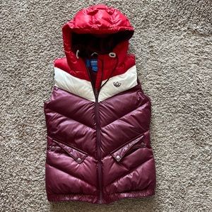 ADIDAS sleeveless jacket; winter/fall very warm and comfy; like NEW